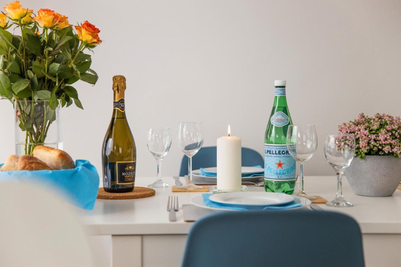 Elegant Home Mod Kitchen, Fast Wi-Fi, Free Parking Carrickfergus Exteriör bild